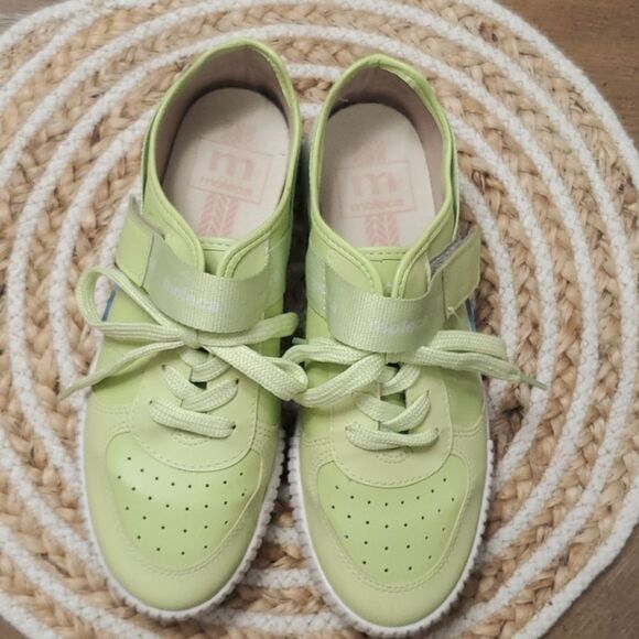 Moleca Women’s Green Tennis shoes, from Brazil, Size 6/37 - Picture 7 of 11
